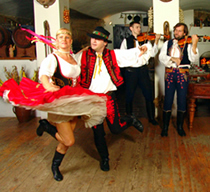 Czech Folk Night Excursion, Prague