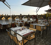 BRICK'S Restaurant