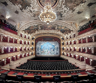 Ball im Savoy at the Prague State Opera in Prague. Opera by Paul Abraham - Photo 11