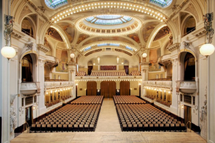 Dvorak, Mendelssohn-Bartholdy & Tchaikovsky by the North Czech Philharmonic at Municipal House in Prague - Photo 2