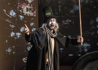 Laterna Magika: The Little Prince at the New Stage Theatre in Prague3
