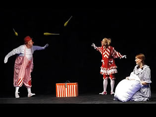Aspects of Alice at REMOVED - Ta Fantastika Theatre in Prague - Photo 4