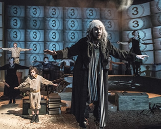 Laterna Magika: The Little Prince at the New Stage Theatre in Prague4