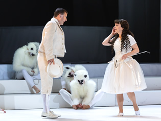 The Bartered Bride at the National Theatre in Prague. Opera by Bedřich Smetana - Photo 6