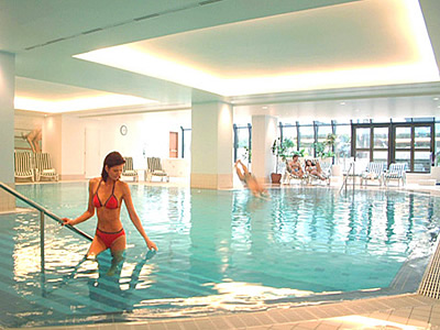 Swimming Pool at Hilton Prague Hotel10