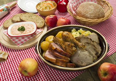 Traditional Czech Night: 4-Course Dinner & Drinks10