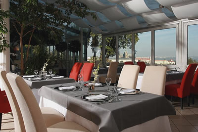 Nebozizek Restaurant2