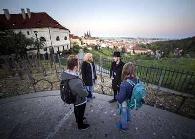 Prague Castle By Night & Alchemy Tour3