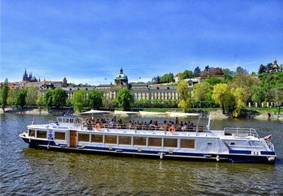 REMOVED - Prague A La Carte Dinner Cruise4