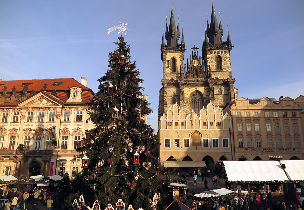 Where to spend christmas in europe: 12 magical destinations for 2025 21 Image